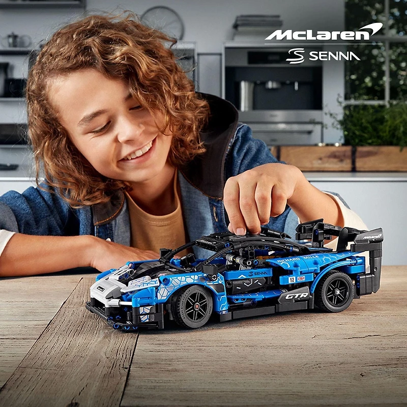LEGO Technic McLaren Senna GTR 42123 Ensemble de construction de modèle (830 pièces)