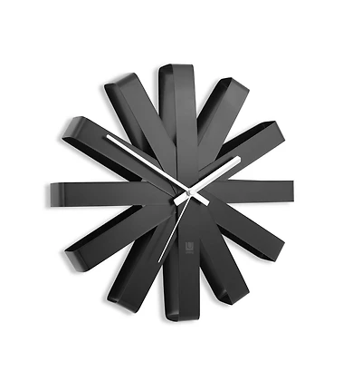 Umbra Ribbon Clock. Horloge Murale Silencieuse Ribbon, En Métal, Coloris Noir. Dimension : 31Cm De Diamètre X 5.7Cm D'Épaisseur.