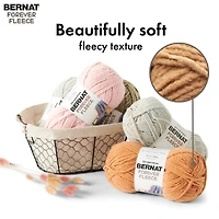 Bernat® Fil Forever Fleece™, Polyester #6 Super Volumineux, 9,9 Oz/280 G, 194 Yards
