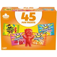 Maynards, Assorted Gummy Candy (Pack of 45), Sour Patch Kids, Fuzzy Peach, Swedish Berries, Swedish Fish, Bulk Candy, Individually Wrapped, Sour Candy, 562 g
