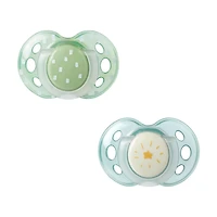 Tommee Tippee Night Time Glow in the Dark Pacifiers, Symmetrical Design, BPA-Free Silicone Nipple, Includes Sterilizer Box, 18-36m, 2 Count, 18-36m