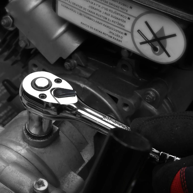 WorkPro Socket & Ratchet Set - 122 Piece