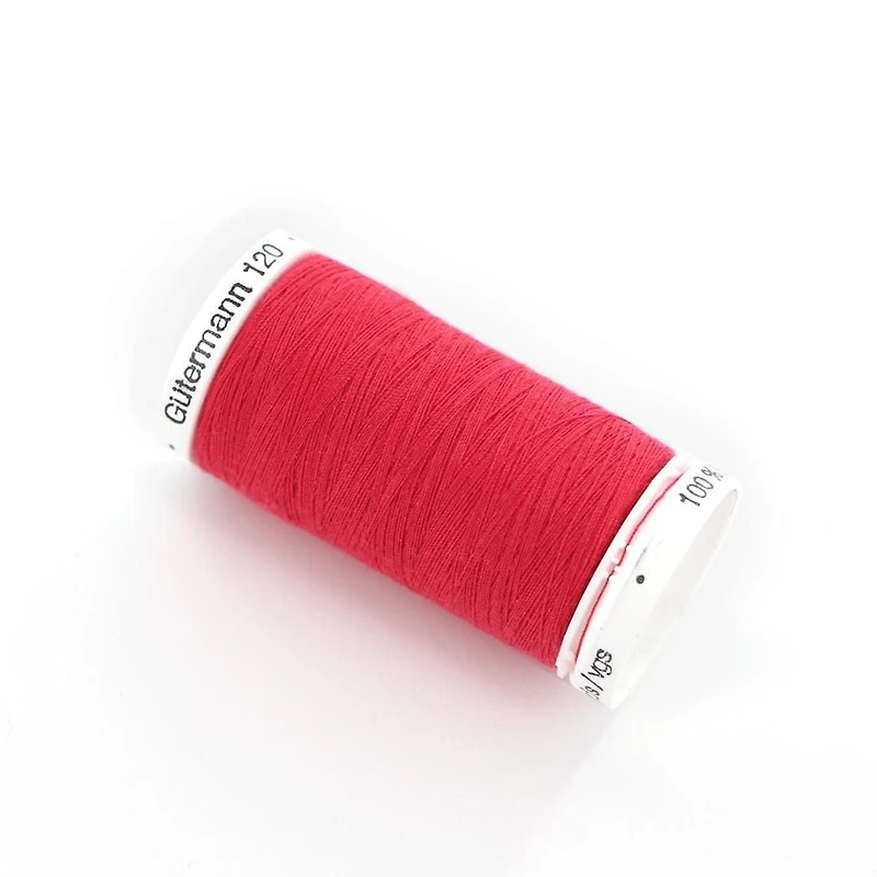 Gutermann 120 100% Polyester All Purpose Thread, 274 m / 300 yds
