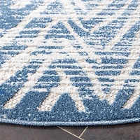 SAFAVIEH Cottage Ronni Chevron Indoor/Outdoor Area Rug