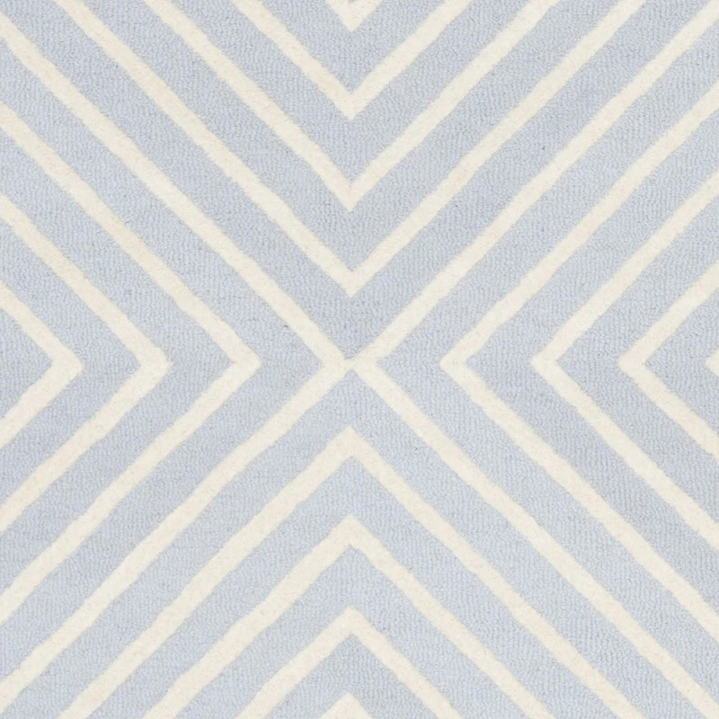 Safavieh Cambridge Lilly Diamond Stripes Area Rug