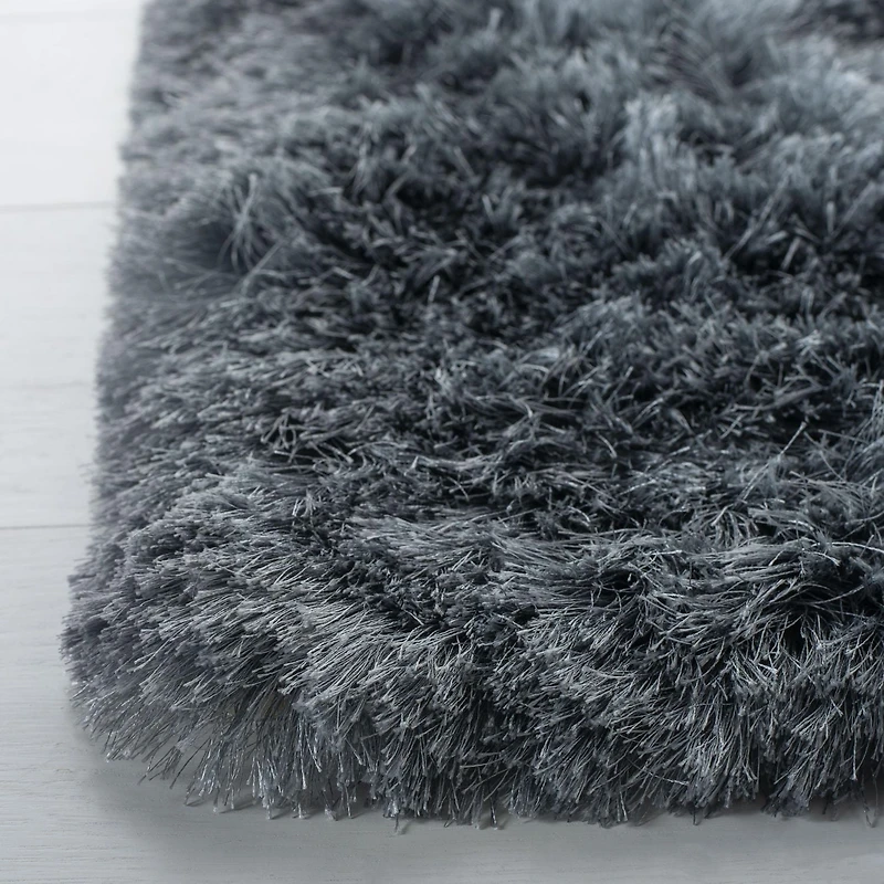 Safavieh Ocean Trellis Solid Plush Shag Area Rug