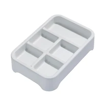 Plateau organisateur gris à 5 compartiments iDesign Eco en plastique recyclé sans BPA – 7,6" x 11,1" x 2,5"