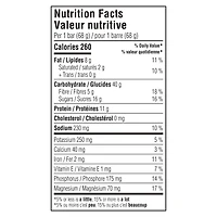 CLIF BAR, Chocolate Chip Peanut Butter Crunch Energy Bar, 70% Organic Ingredients, No Artificial Flavours, 68 g (Pack of 16)