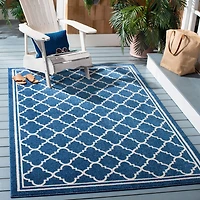 SAFAVIEH Amherst Trina Geometric Area Rug