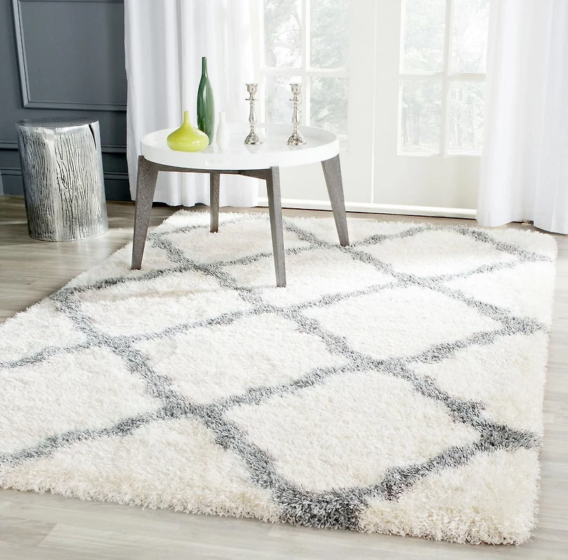 Safavieh Montreal Cebrail Geometric Shag Area Rug