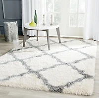 Safavieh Montreal Cebrail Geometric Shag Area Rug