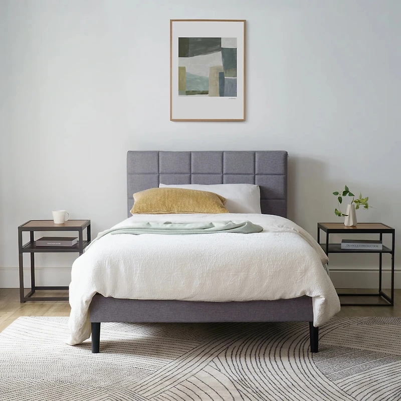Lit plateforme rembourré Mainstays, sommier non requis, gris Simple, grand