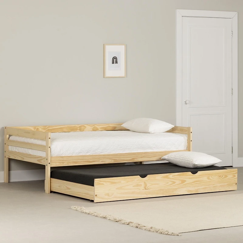 Solid Wood Daybed with Trundle Bed from the collection Sweedi South Shore