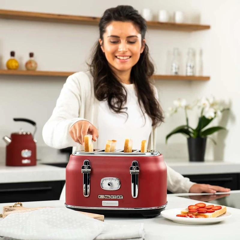 Westinghouse 4 Slice Toaster - Red