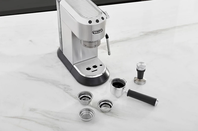 De'Longhi EC885M Dedica Arte Pump Espresso Machine, in stainless steel