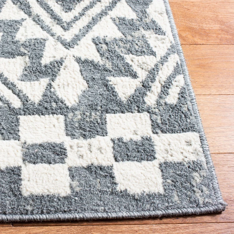 Safavieh Pyramid Henrietta Geometric Area Rug