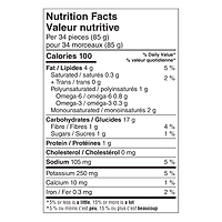 McCain® Shoestring Fries, Made in Canada from domestic and imported ingredients, 800g