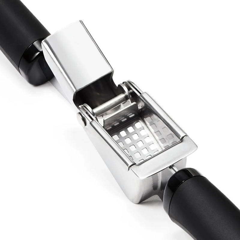 OXO SW Garlic Press
