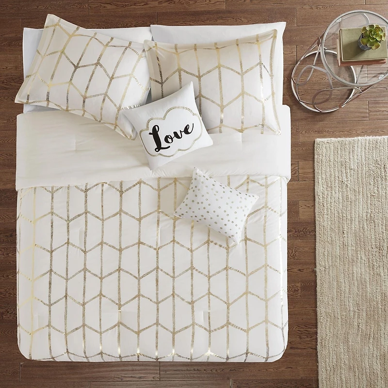 Home Essence Apartment Arielle Comforter Set