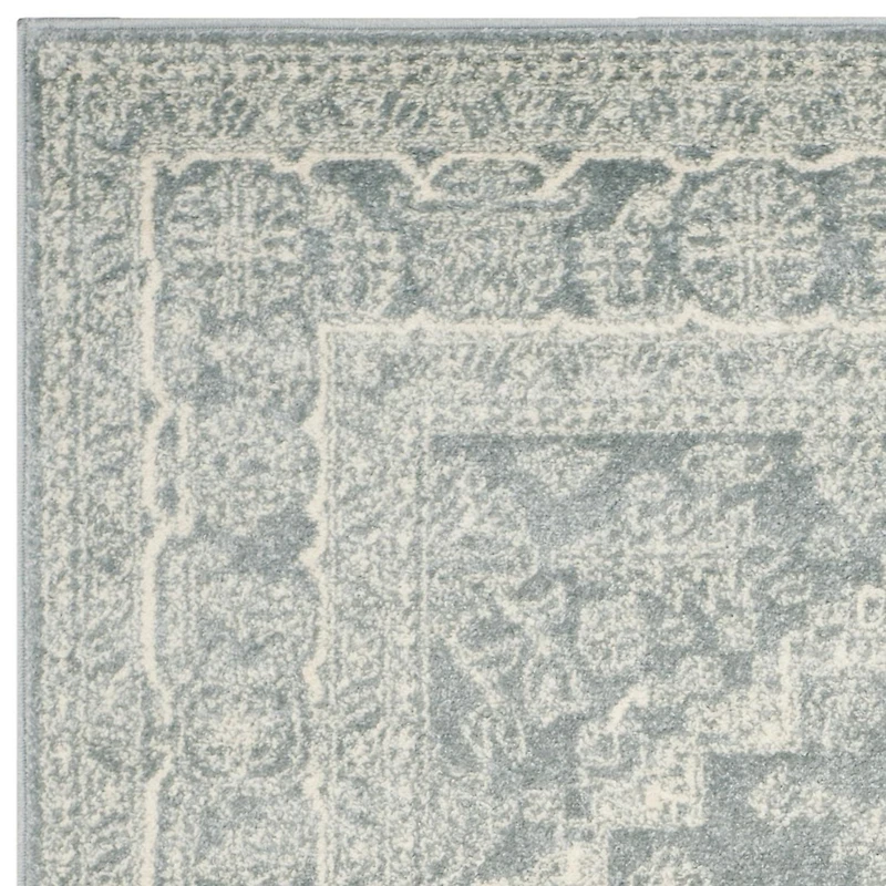 SAFAVIEH Adirondack Xavier Traditional Area Rug