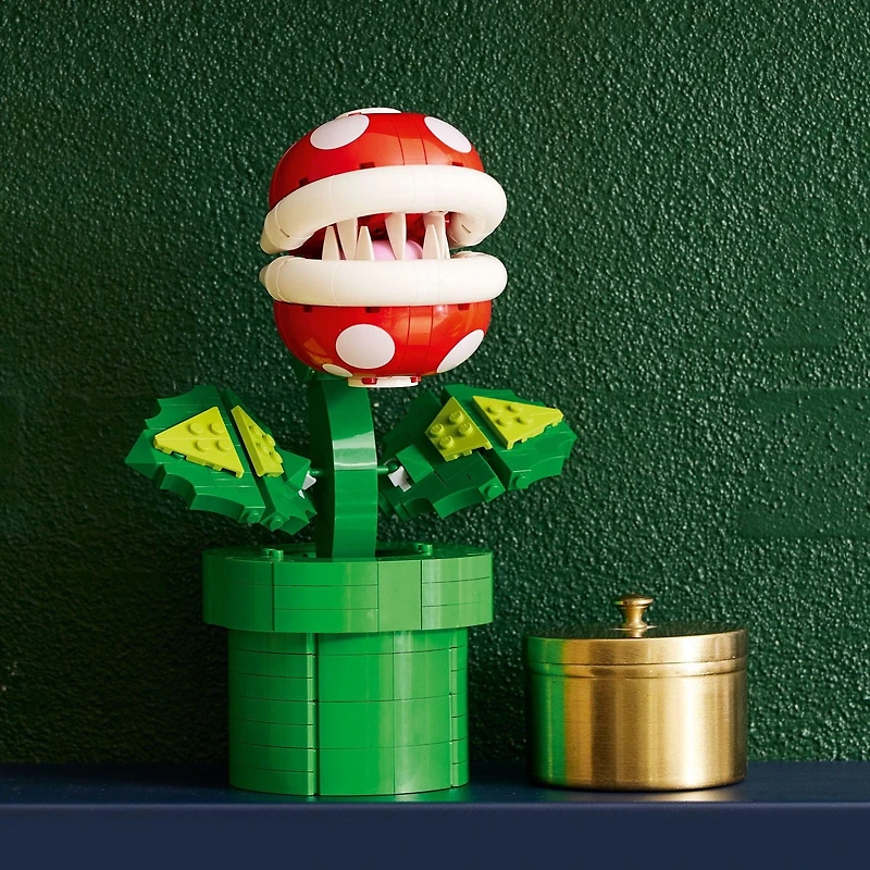 LEGO Super Mario Piranha Plant 71426, Build and Display Super Mario Brothers Toy for Adults and Teens, Authentically Detailed Posable Figure, Holiday or Birthday Gift for Gamers and Super Mario Fans, Includes 540 Pieces, Ages 18+