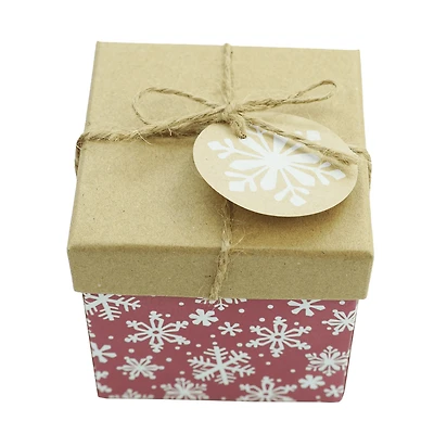 White Snowflake String Tag Square Gift Box,3.15 in x 3.15 in x 3.15 in,by Holiday Time HOLIDAY TIME PL BOITE-CADEAU FLOCON