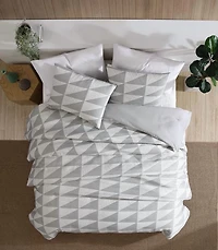 SOCIAL STANDARD by SANCTUARY 3 Piece Printed Comforter Set, Wrinkle Resistant, Eco Friendly and Easy Care