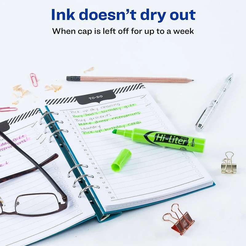 Avery® HI-LITER® Surligneur modèle bureau, Vert fluorescent, Pointe biseautée