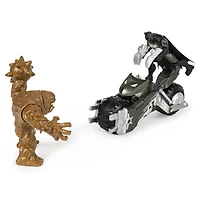BATMAN, Véhicule Batmoto avec figurines articulées BATMAN et CLAYFACE exclusives de 10 cm
