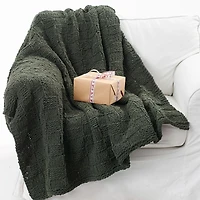 Bernat® Blanket™ #6 Super Bulky Polyester Yarn 10.5oz/300g