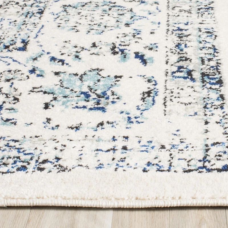 SAFAVIEH Evoke Teale Traditional Area Rug