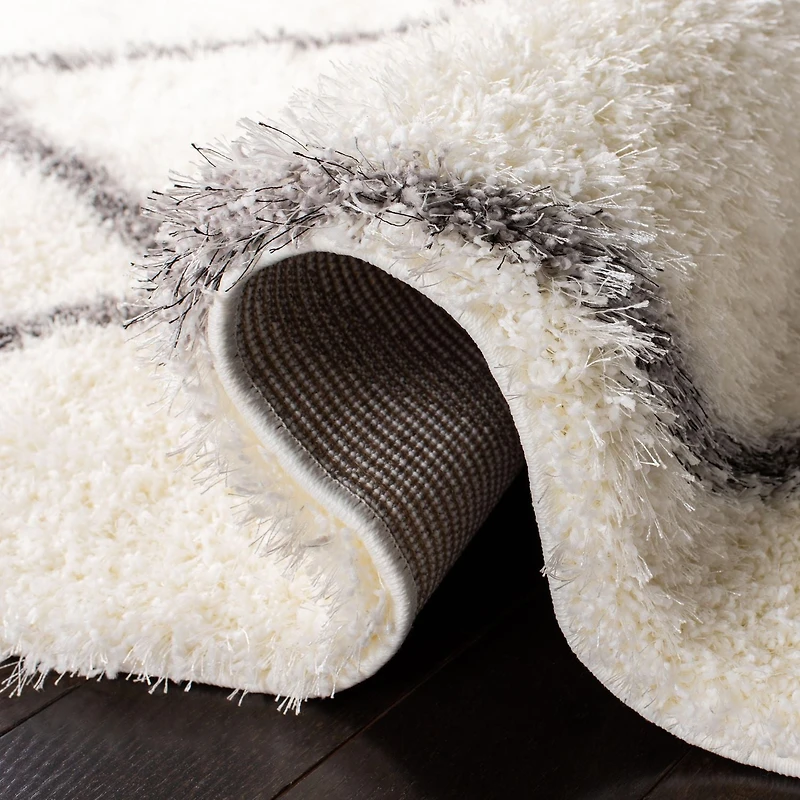 Safavieh Montreal Vesela Tapis Géométrique Shag