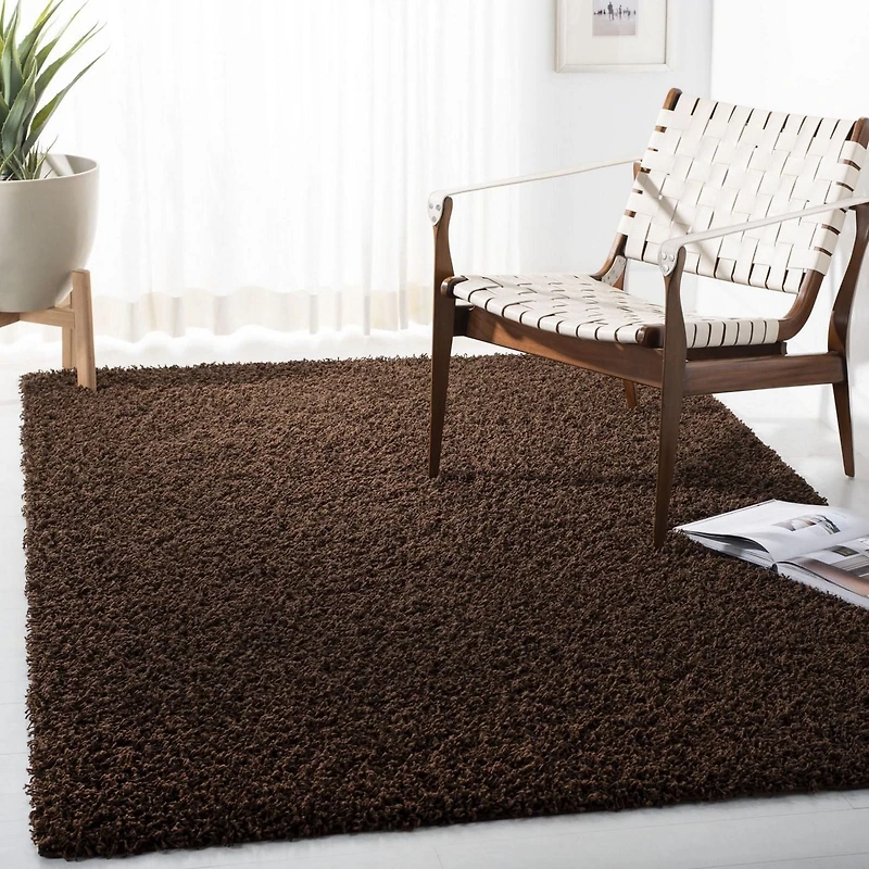 Safavieh Athens Solid Plush Shag Area Rug