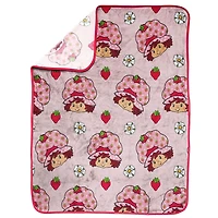 Strawberry Shortcake Kids Silk Touch Fleece Throw, 100% Polyester