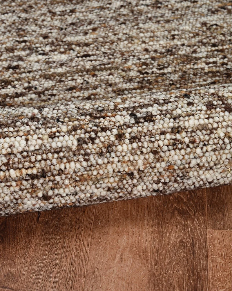Tapis Berbère Verginia sombre & naturel de 5 pi 3 po x 7 pi 5 po