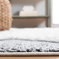 SAFAVIEH Moroccan Iacopo Tapis Géométrique Rayé Shag