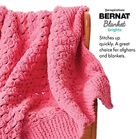 Fil Blanket Brights™ de Bernat®, Polyester #6 Super Bulky, 10.5oz/300g, 220 Yards Fil super extensible en polyester #6