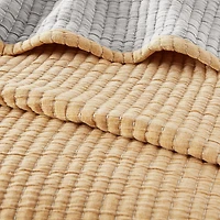 Mainstays Garment Wash Adult Matelasse Quilt, Yellow, Double Queen, 1 Piece