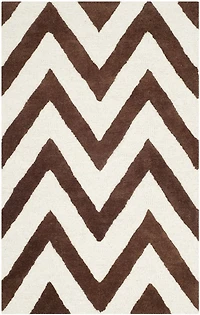 Safavieh Cambridge Kaitlyn Zig Zag Stripes Area Rug