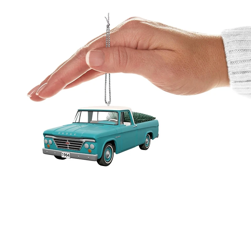 Décoration de Noël, Keepsake de Hallmark (Dodge D-100 1964, Camionnettes américaines, 2024, en métal)