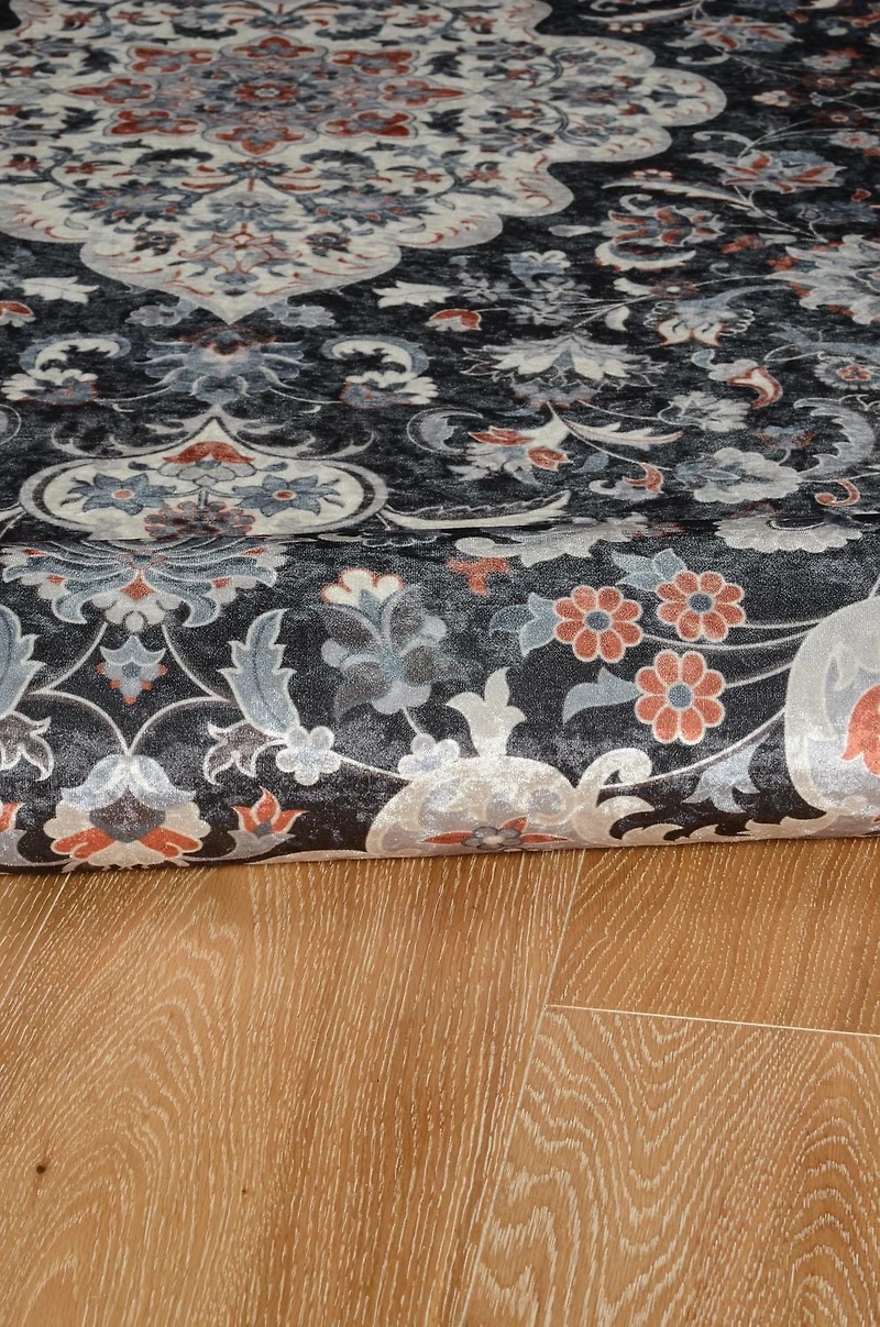 Emerald Paulson Cream & Blue 3'3" x 5' Accent Rug