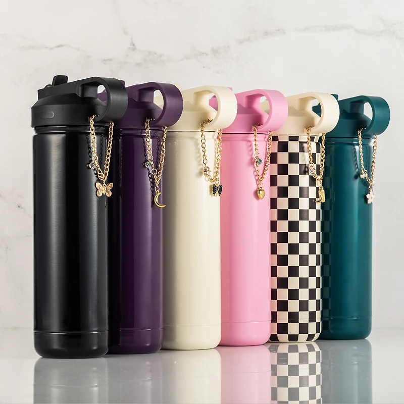 Bouteille d'eau Thyme & Table de 77 cl avec couvercle en paille, bleu sarcelle et breloque fleur dorée