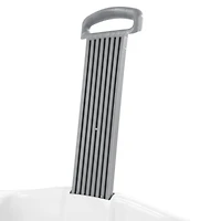 Panier sur roulettes 62L Sterilite en blanc
