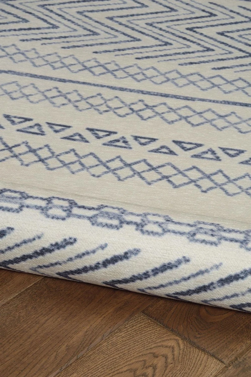 Outdoor Washable Marco Ivory & Blue 5' x 7' Area Rug
