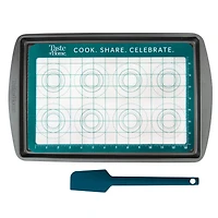 Taste of Home 4058 Baking Sheet Bundle 3 piece