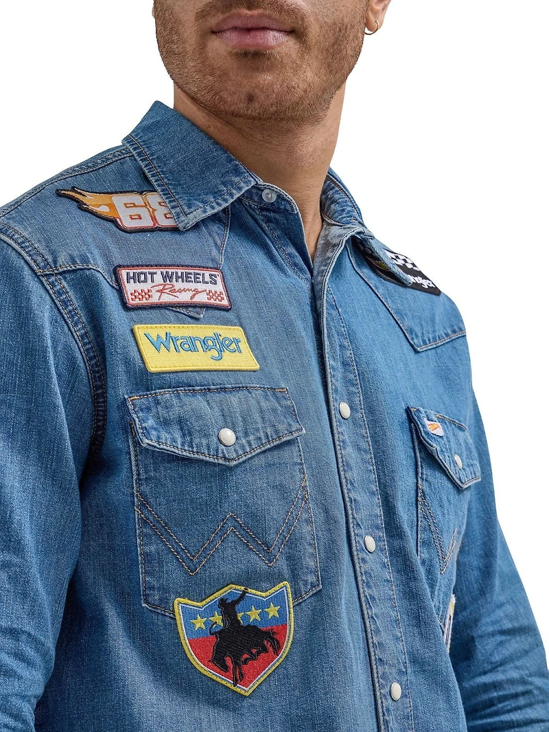 WRANGLER® x HOT WHEELS™ CHEMISE DE TRAVAIL EN DENIM POUR HOMMES