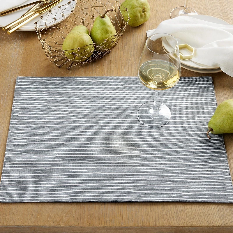 Set de table Mainstays Linework, 35,56 l x 48,26 L, gris, 1 pièce