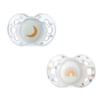 Tommee Tippee Night Time Glow in the Dark Pacifiers, Symmetrical Design, BPA-Free Silicone Nipple, Includes Sterilizer Box, 18-36m, 2 Count, 18-36m