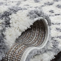 Safavieh Berber Fringe Phillip Aztec Shag Area Rug