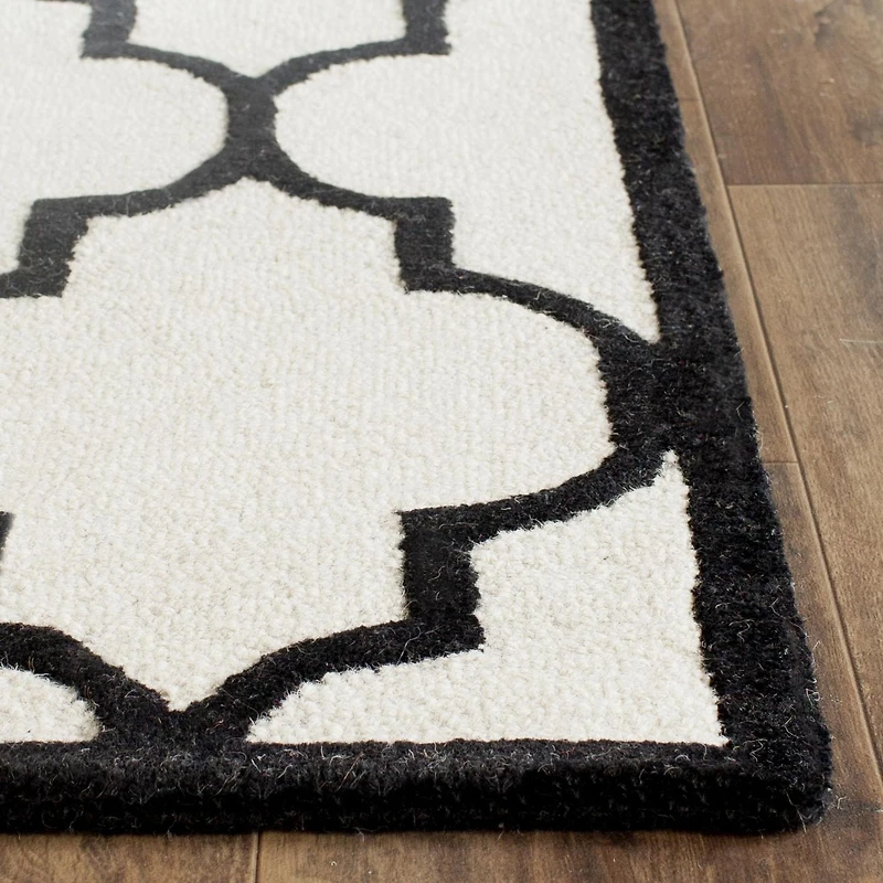 Safavieh Cambridge Kevin Tapis Géométrique